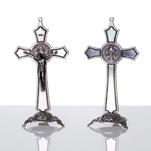  Krzyż - Św. Benedykt