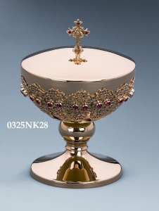 Puszka śr,12 niska - czerwone kamienie w koszyczku, podstawa poler