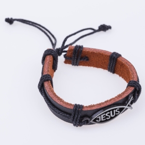 Bransoletka skórzana z metalową rybką JESUS